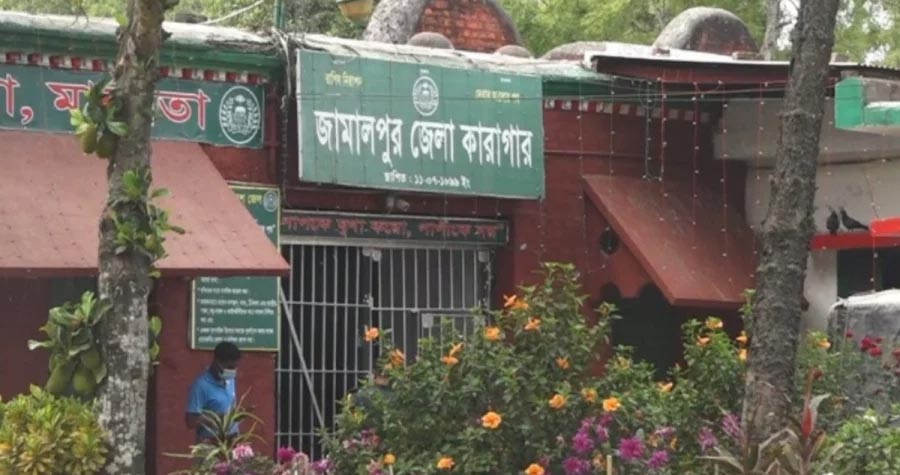 কারাগারে থুথু ফেলা নিয়ে দুই হাজতির মধ্যে মারামারি, নিহত ১