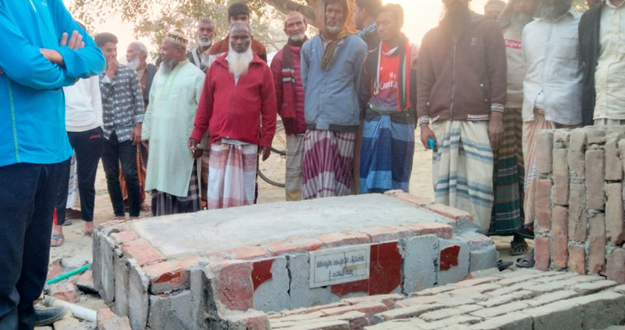 দেয়ালের নিচে চাপা পড়ে ২ শিশুর মৃত্যু, আহত আরো ২ শিশু