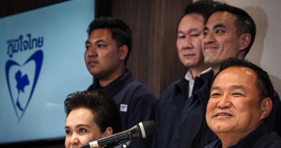 থাই নির্বাচনে রক্ষণশীল প্রধানমন্ত্রীর জয়ের দাবি